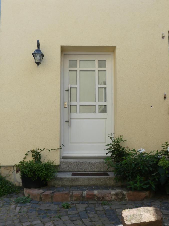 Komplettes Ferienhaus Fuer Bis Zu 4 Personen Dornheim Luaran gambar