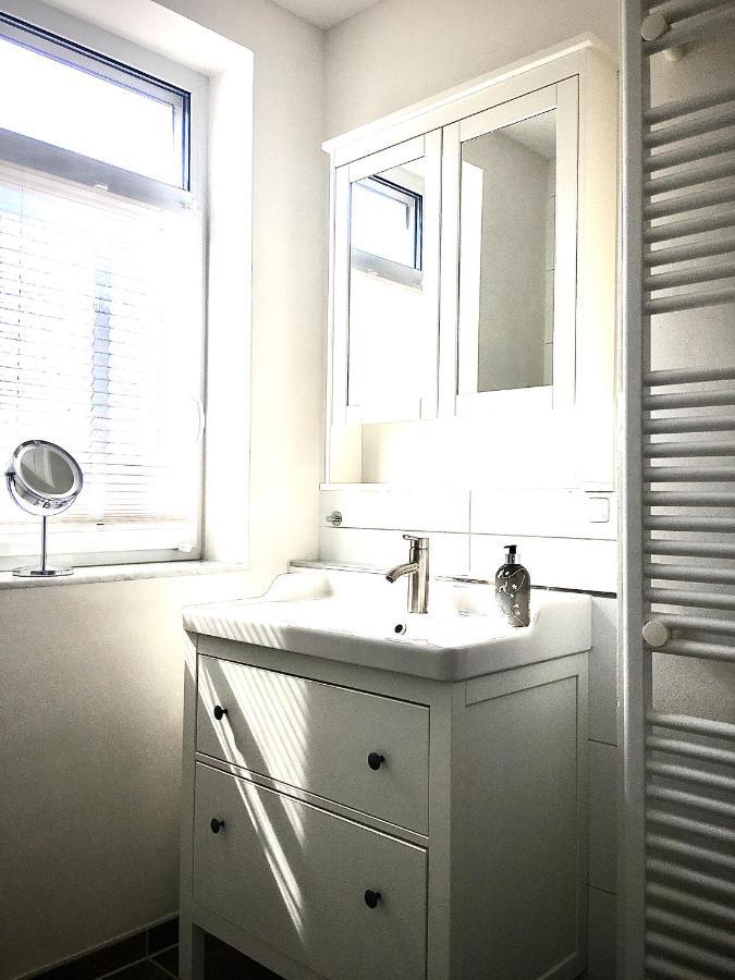 Komplettes Ferienhaus Fuer Bis Zu 4 Personen Dornheim Luaran gambar